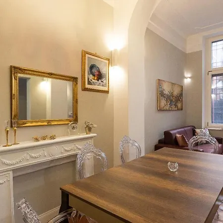 Appartamento Gregoriana Luxury In